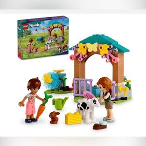 LEGO® Friends Autumn’s Baby Cow Shed (42607)